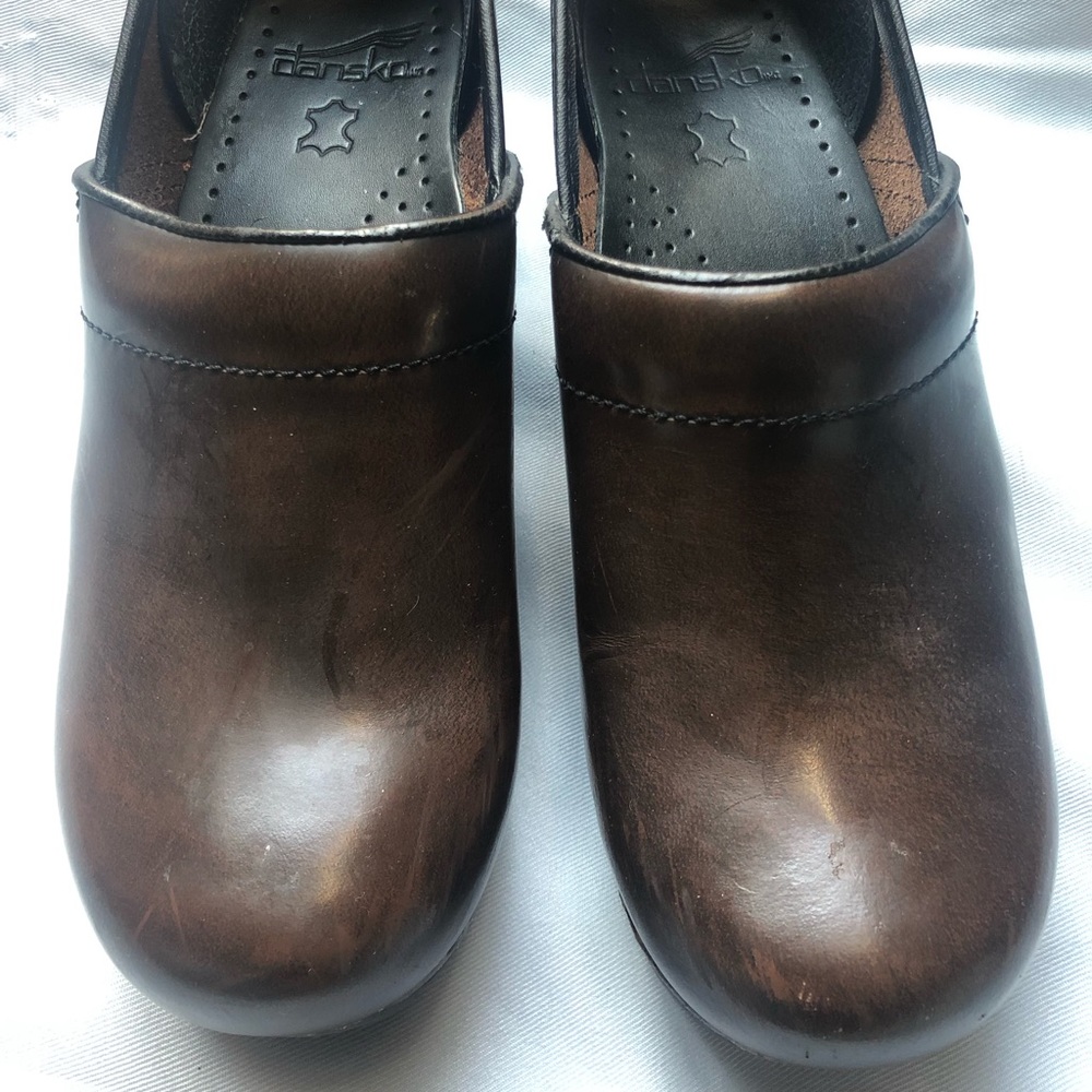 Dansko brown leather clogs size 38